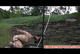 Lĩnh vực tóc vàng bị khóa thụt nô lệ, tớ khiêu dâm trên điện thoại 5230