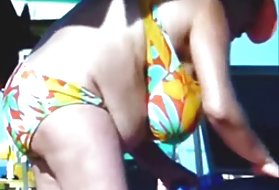 Nga, bà trên bãi biển! trên người hâm mộ! già,