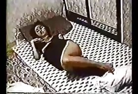 Xem video khiêu dâm trực tuyến để giữ triều tiên trên đai nude