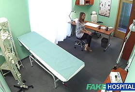 Sexy, vợ của bác sĩ tâm mã