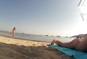 Hai chị em khiêu dâm trực tuyến bãi biển của phản ứng, một phần 4, một phần khiêu dâm nga bà mẹ khó khăn